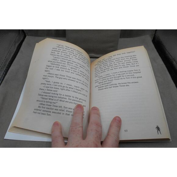 Animorphs #6: The Capture by K.A. Applegate Paperback - Picture 7 of 12